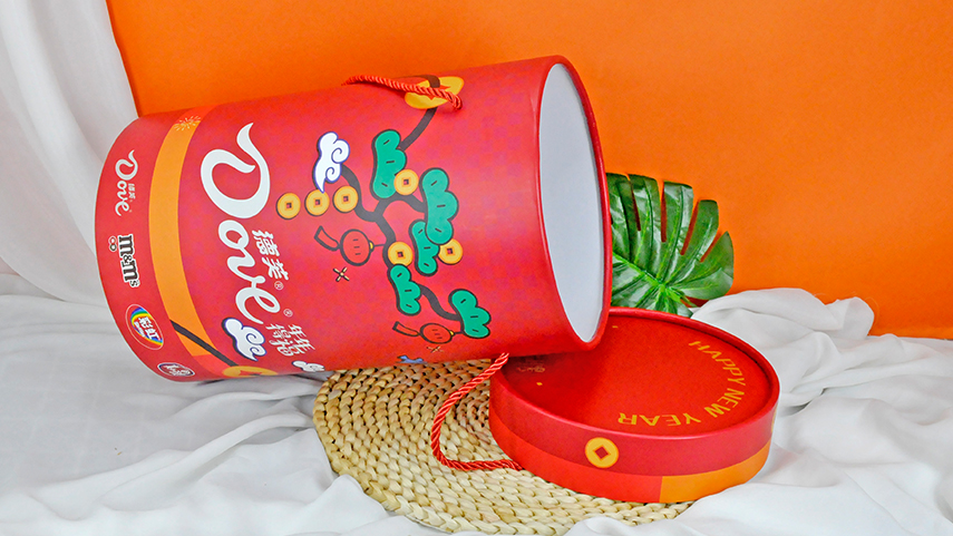 手拎绳圆筒礼盒包装